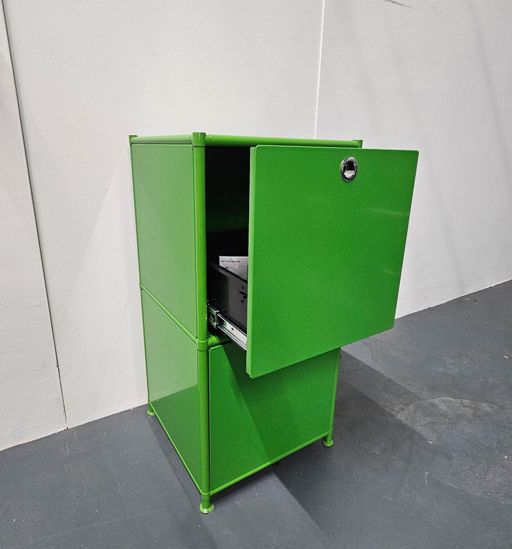 Bürocontainer Apfelgrün